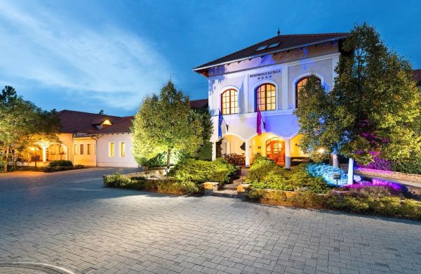 Bodrogi Kúria Wellness Hotel Inárcs