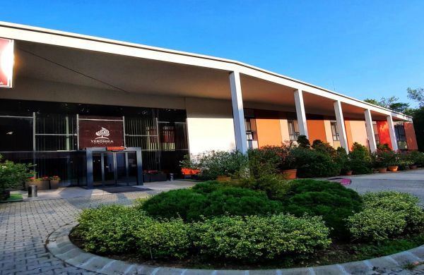Veronika Hotel Tiszaújváros