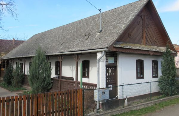 Kedves Néni Vendégháza Domoszló