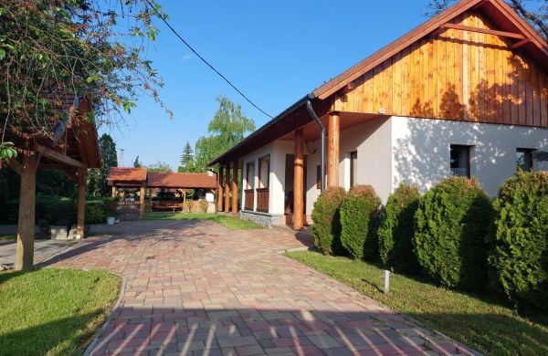 Zergeboglár Vendégház Szilvásvárad