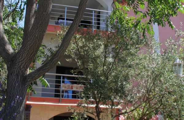 Apartmani Andreja Pinezići