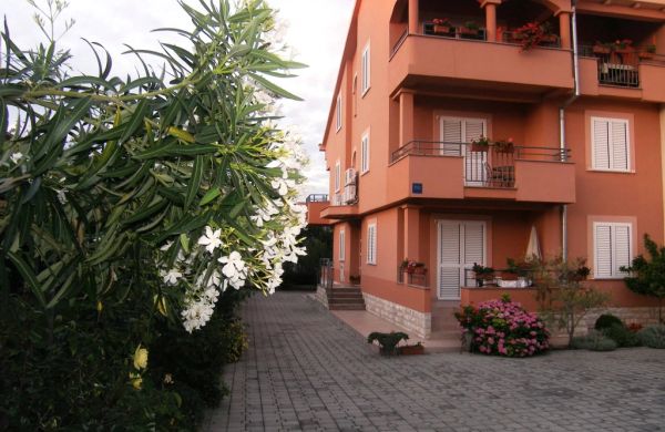 Apartmani Juran Sukošan