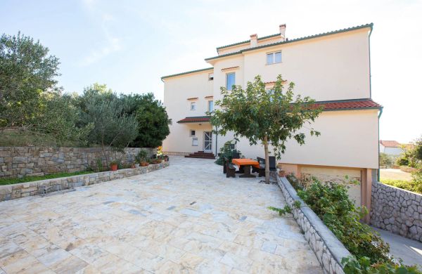 Apartmani Causevic Rab