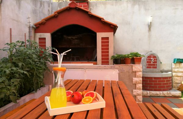 Apartmani Dujo Trogir