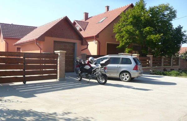 Szilvia Vendégház Körösszakál