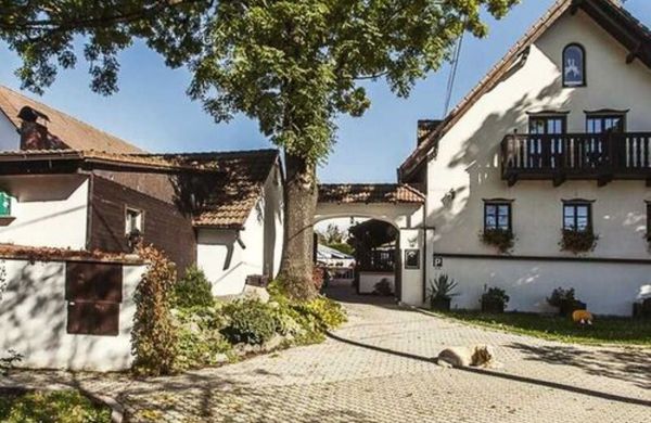 Pension U Dvou čápů Chocerady
