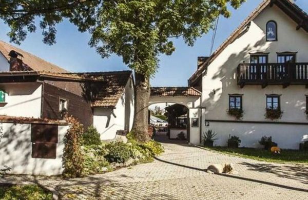 Pension U Dvou čápů Chocerady