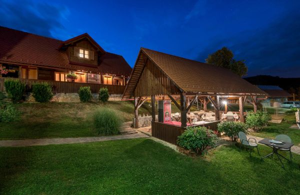 Hotel Srce Prirode Ribnik