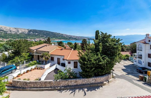 Apartment Zarok Baška