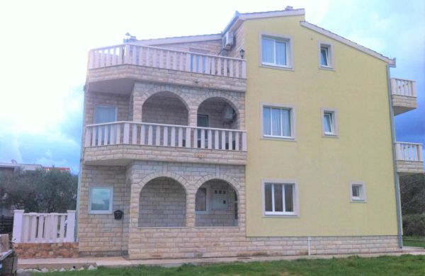 Miro Apartman Kaštel Štafilić