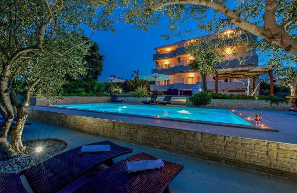 Apartments Villa Ana Kukljica