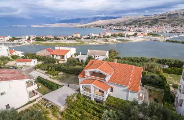 Apartments Mate Pag