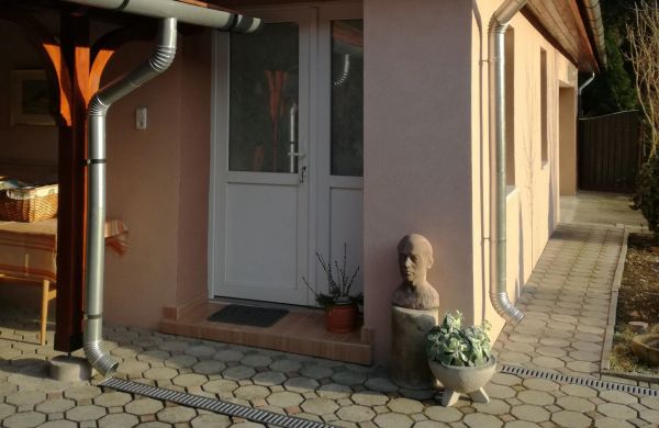 Pihenj Meg Apartman Sirok
