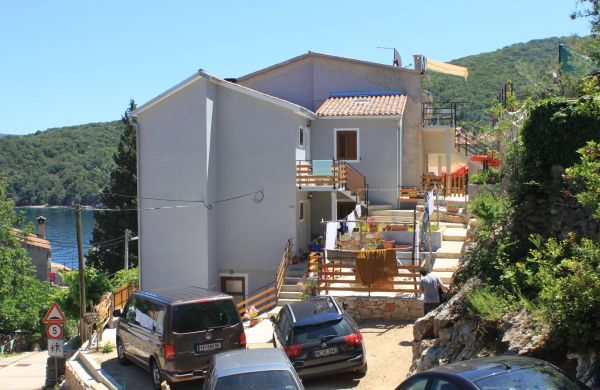 Apartments By The Sea Valun, Cres - 8081 Valun