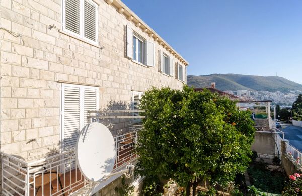 Apartments With Parking Space Dubrovnik - 4675