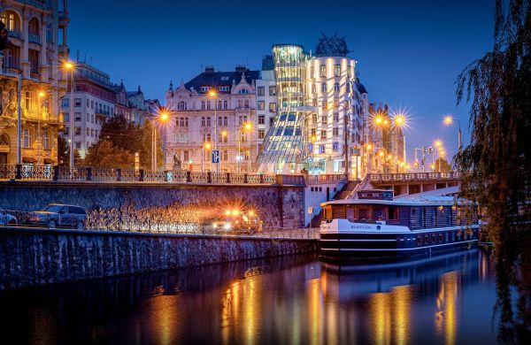 Dancing House - Tančící dům hotel Praha