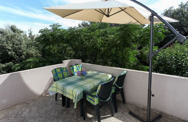 Apartments By The Sea Mandre, Pag - 4105 Mandre