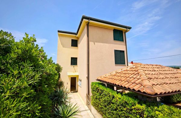 Apartments Ravlic Punat Krk