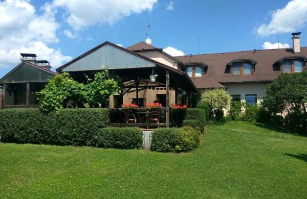 Pension & restaurant Silma w/ wellness Rychvald