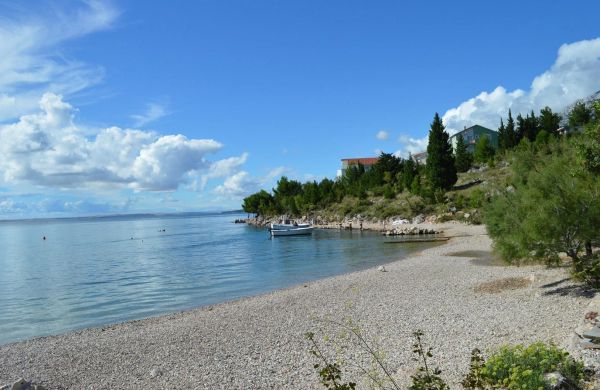 Apartmani Amari Starigrad