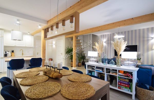 Domek Hampton nad jeziorem z jacuzzi całorocznym