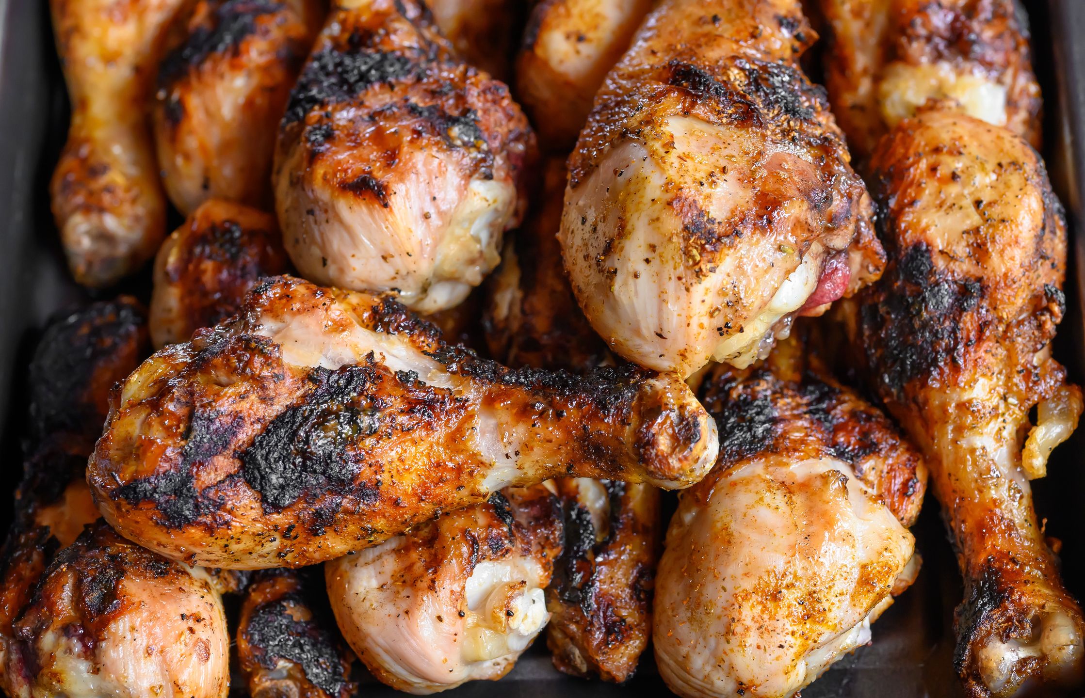 Die besten Hähnchenkeulen für den Grill: Einfach und saftig