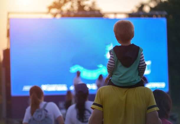 Wajda wraca do domu. Te filmy najlepiej ogląda się w Suwałkach