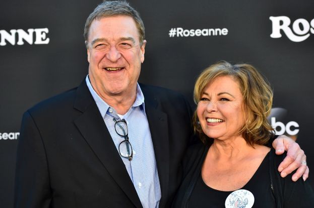 Roseanne Barr Blagala Abc Zeby Nie Zdejmowali Jej Programu Z Anteny Pozwolcie Mi Przeprosic I Naprawic Blad Pudelek