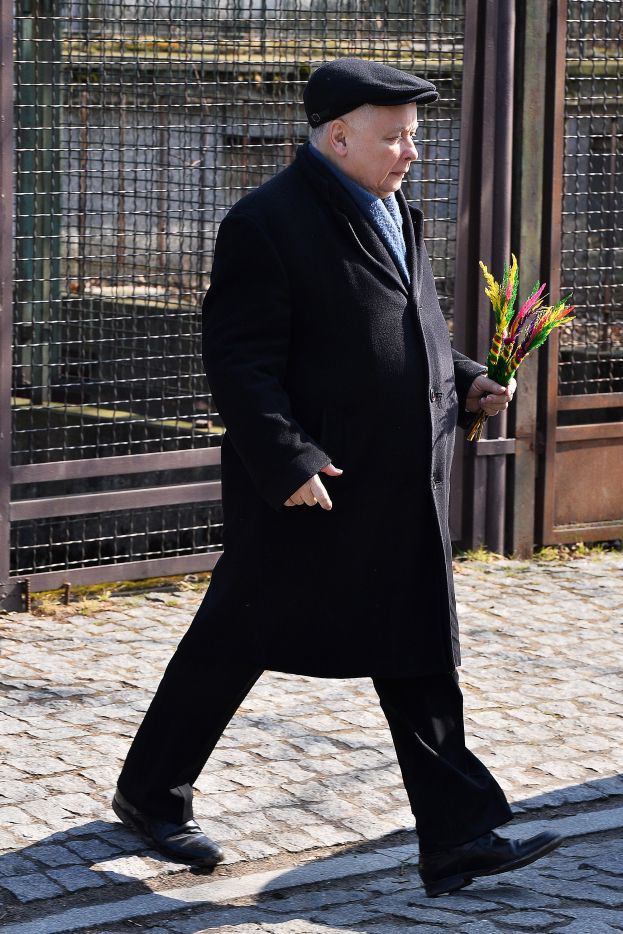 https://i.wpimg.pl/623x934/e5.pudelek.pl/40a5792b47f4e6b12e04a40c8904aa9d9e65d07e.jpg
