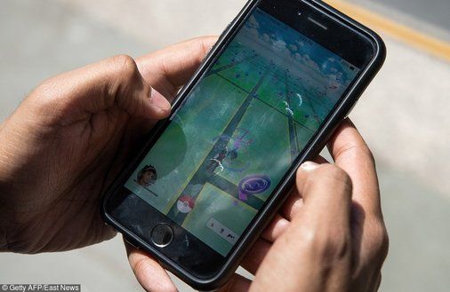 Pokemon Go To Biznesowy Fenomen Zarabiaja Gracze Producenci Gadzetow I Elektroniki Money Pl
