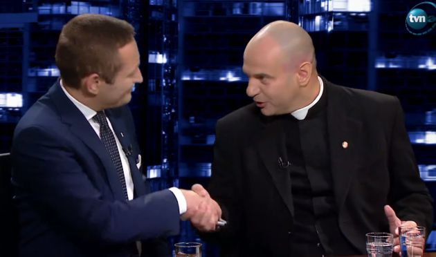 Ksiadz Robi Coming Out Na Antenie Tvn24 Jestem Heteroseksualny Pudelek