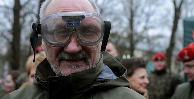 https://i.wpimg.pl/644x331/d.wpimg.pl/287508482--65573417/antoni-macierewicz.jpg