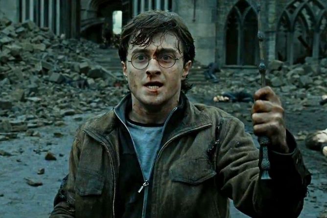 Autorka "Harry'ego Pottera" przeprasza za śmierć bohatera. Znowu