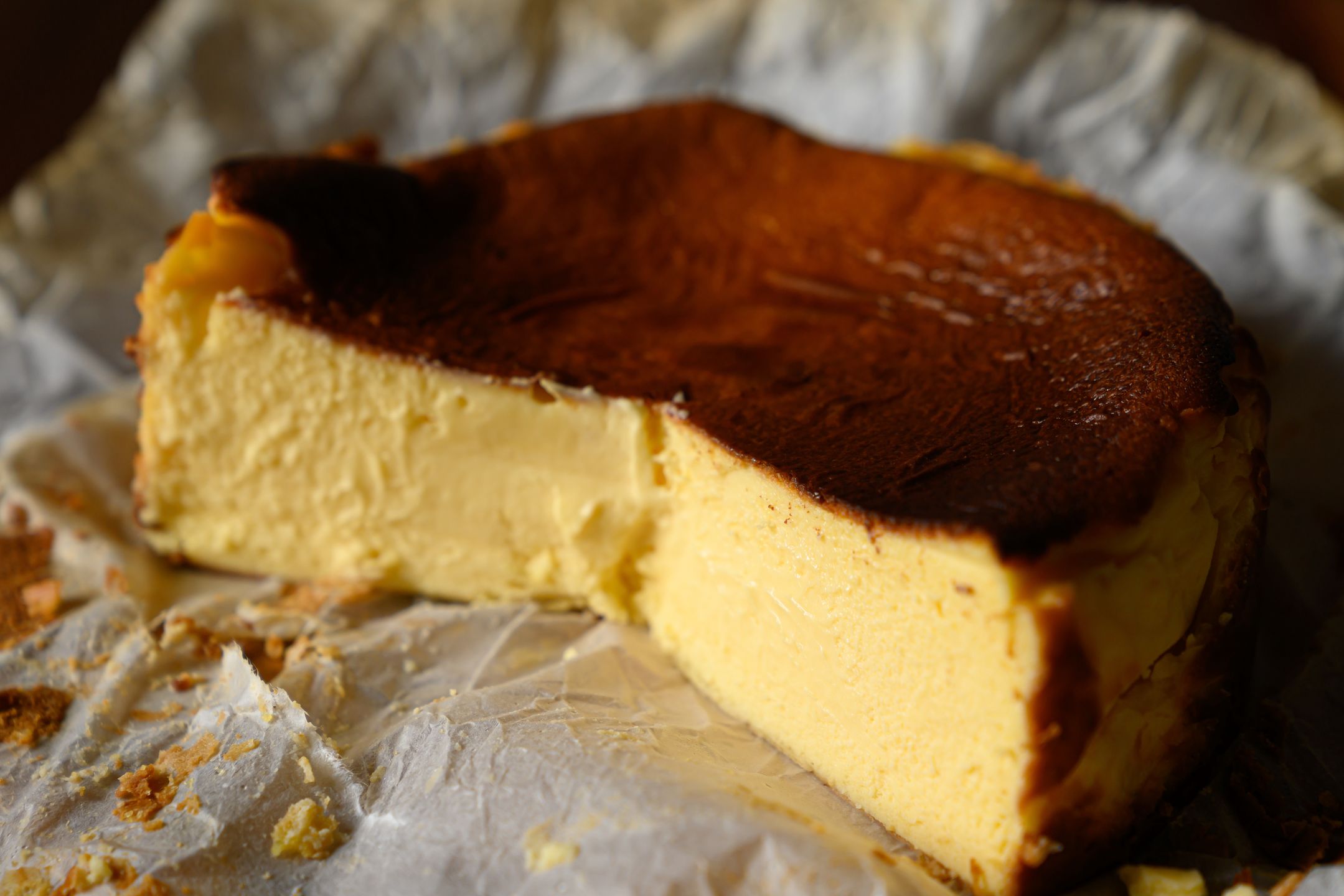 Schnell und cremig: Käsekuchen mit Hüttenkäse in einer Stunde