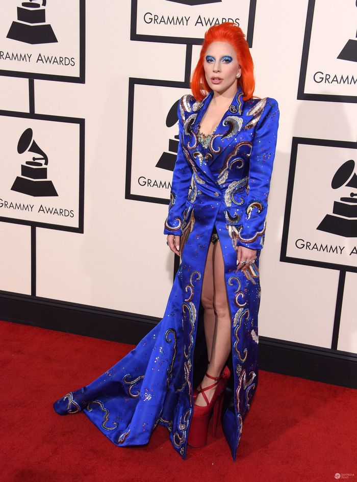 Kreacja: Marc Jacobs. Lady Gaga na Grammy 2016