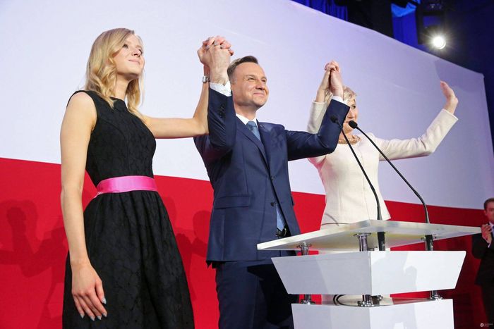 Kinga Duda i Bartłomiej Staszczak zaręczyli się