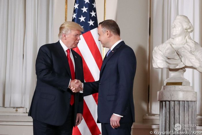 Donald Trump i Andrzej Duda na tajnej rozmowie