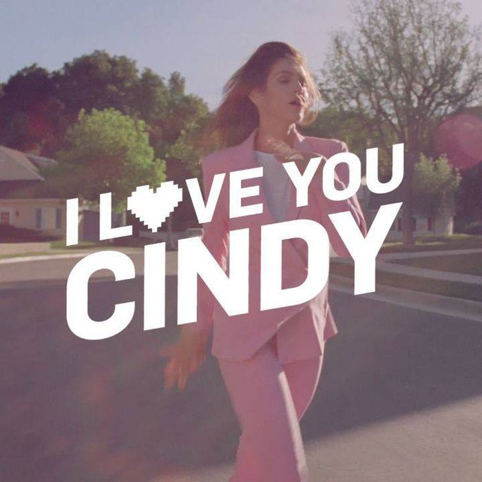 Cindy Crawford w nowej kampanii Reserved