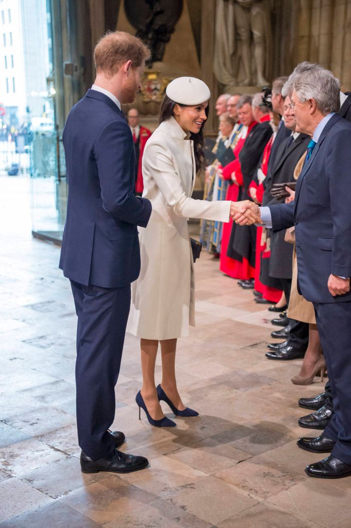 Księżna Kate i Meghan Markle w takich samych butach