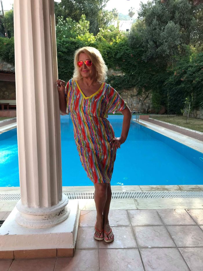 Majka Jeżowska na wakacjach w Turcji, pływa nago w basenie