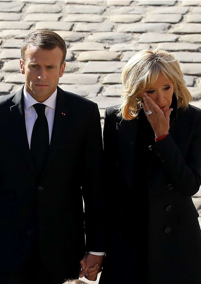 Brigitte Macron zalana łzami na pogrzebie Charles'a Aznavoura