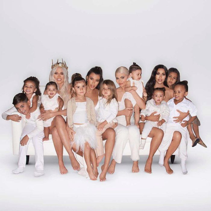 Kardashianki z dziećmi. Świąteczna pocztówka 2018 rok