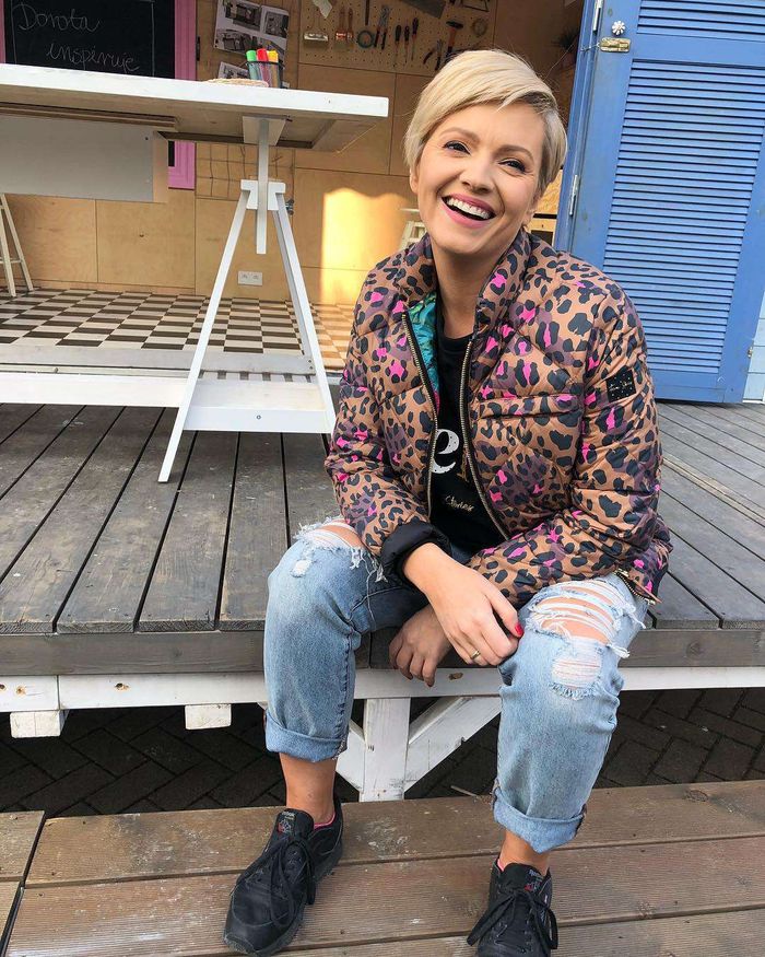 Dorota Szelągowska w kurtce w cętki