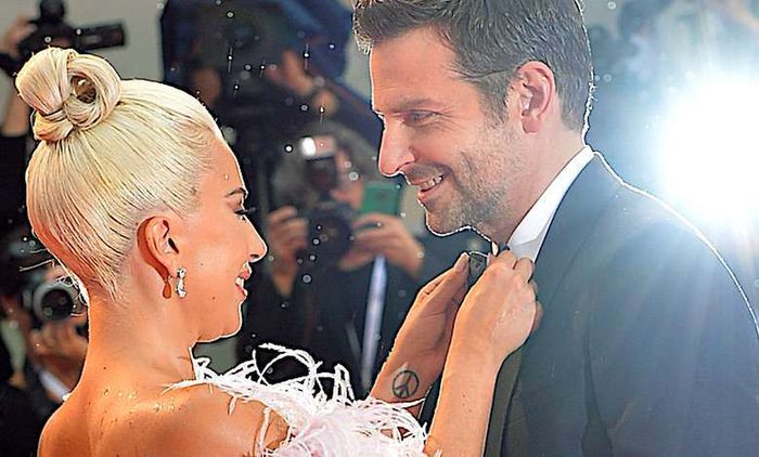 Lady Gaga i Bradley Cooper romans związek