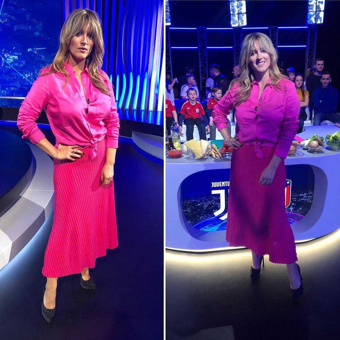 Karolina Szostak w różowej stylizacji