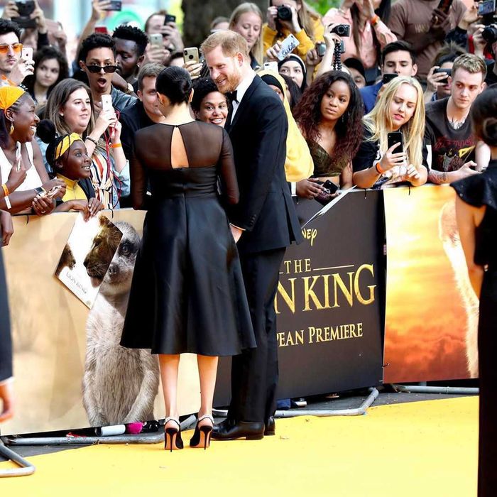 Meghan Markle i książę Harry na premierze filmu Król Lew