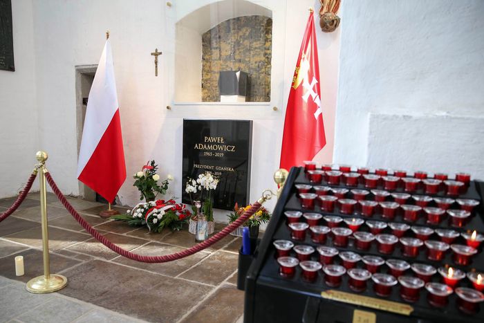 Paweł Adamowicz - grób, 1 listopada 2019