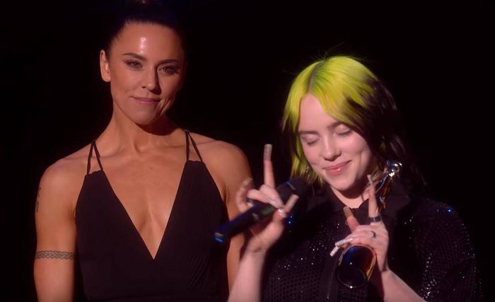 Melanie C i Billie Eilish na BRIT Awards 2020