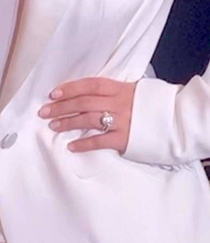 Alicja Bachleda-Curuś pokazała pierścionek zaręczynowy