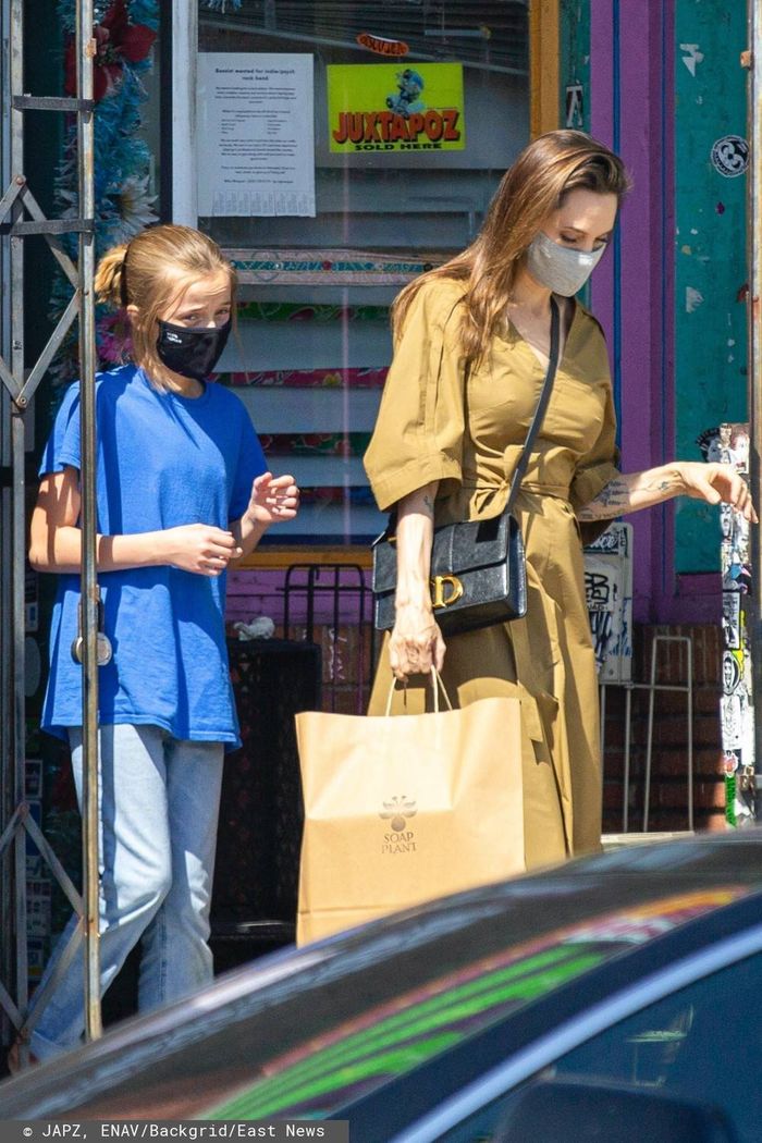 Angelina Jolie z córką Vivienne na zakupach